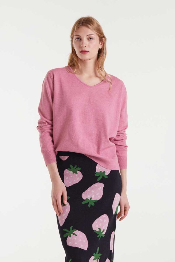 Pink V-neck knitted sweater